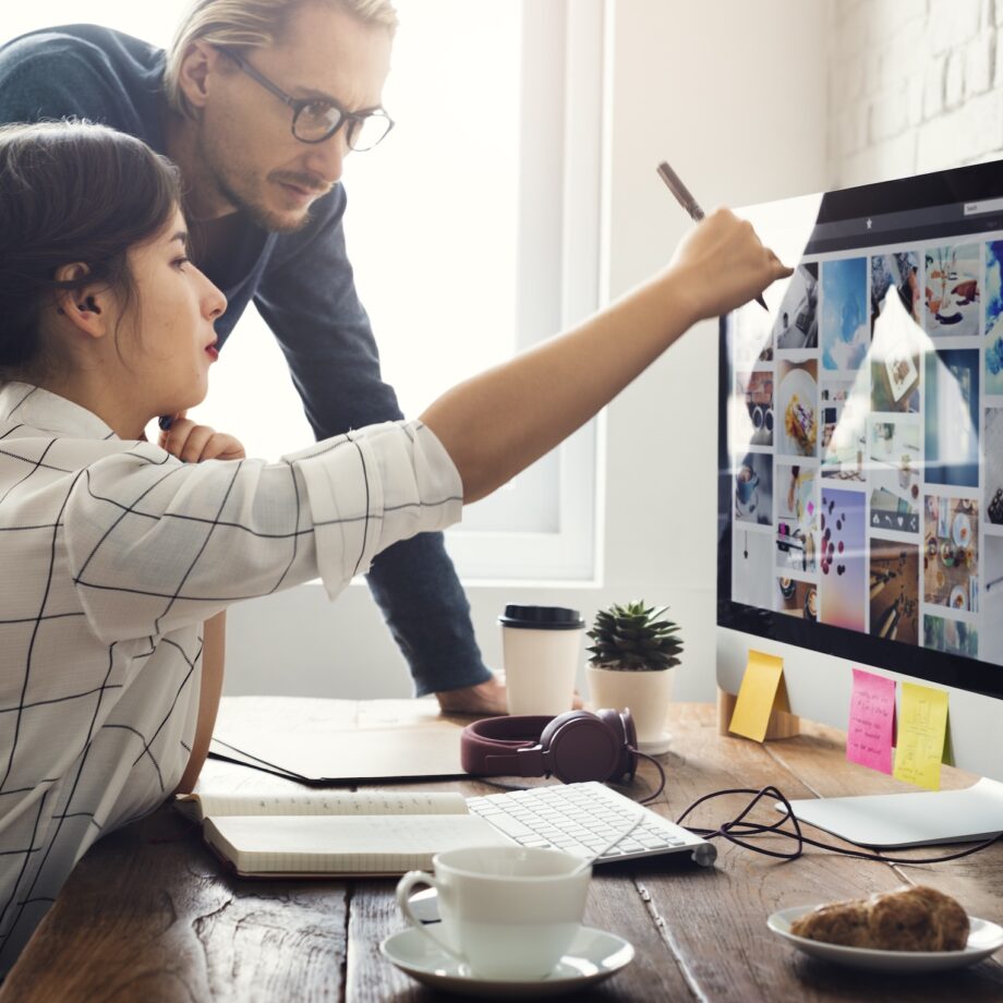 people talking discussion meeting support teamwork 2025 02 10 02 40 54 utc